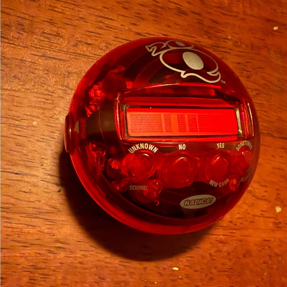 20 Questions handheld game